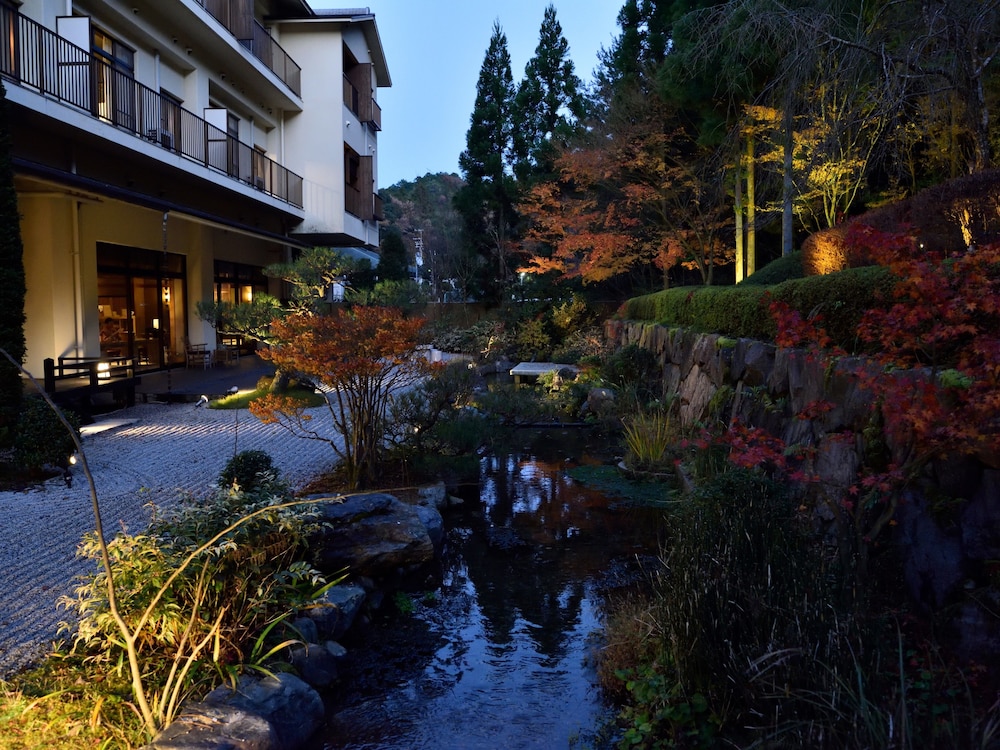 Yunohana Resort Suisen 46/50