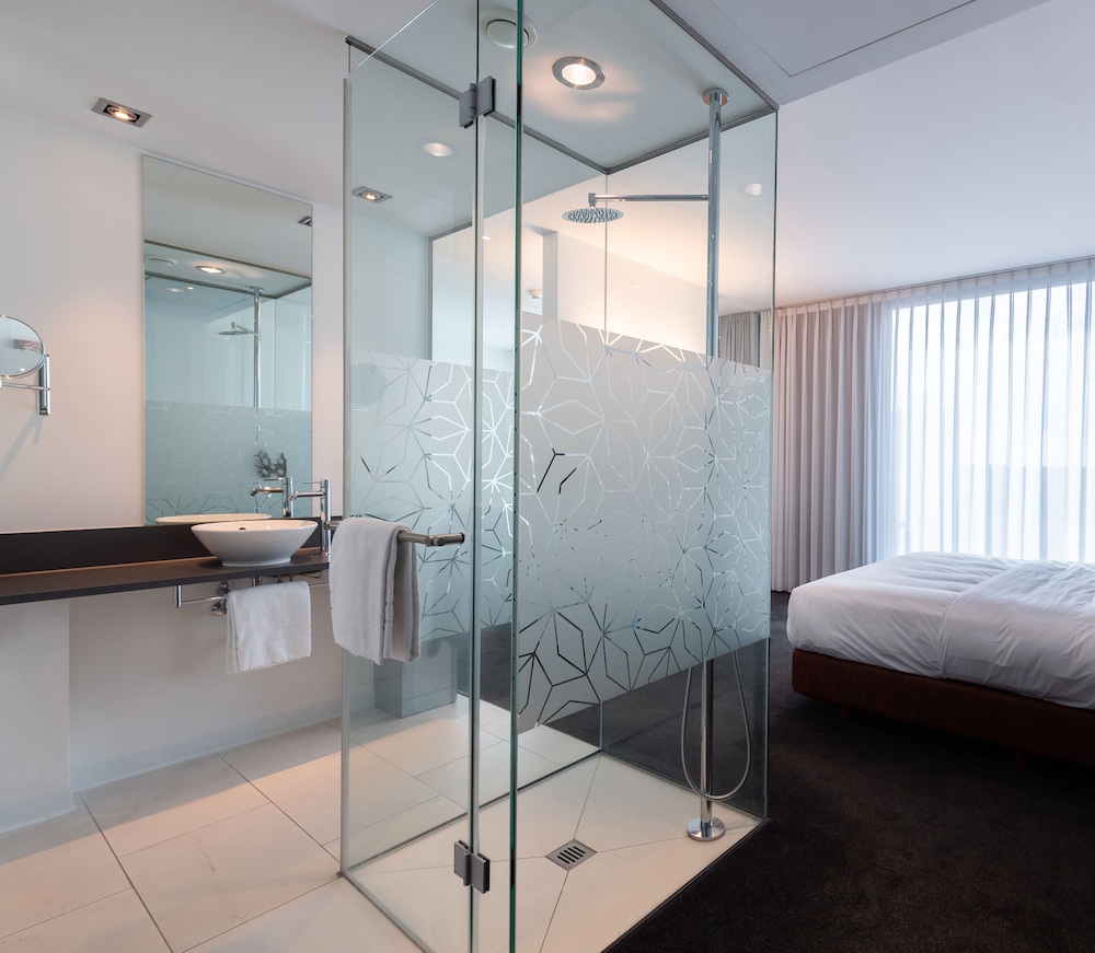 Wyndham Frankfurt Niederrad 12/24