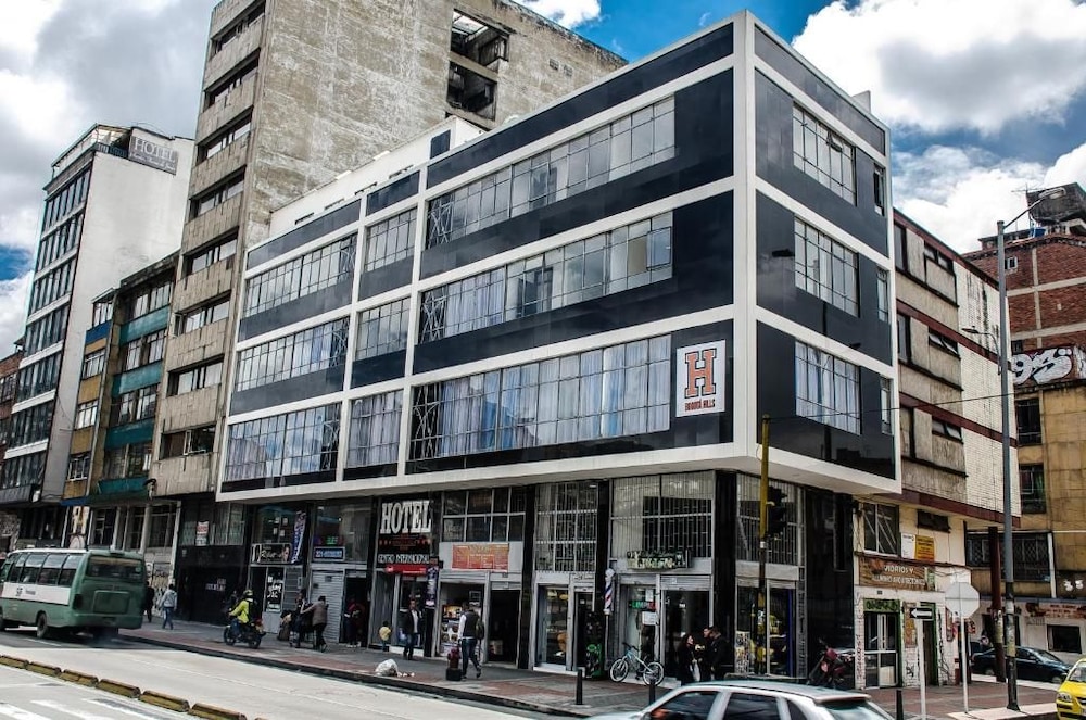 Ayenda 1077 Bogota Hills 48/52