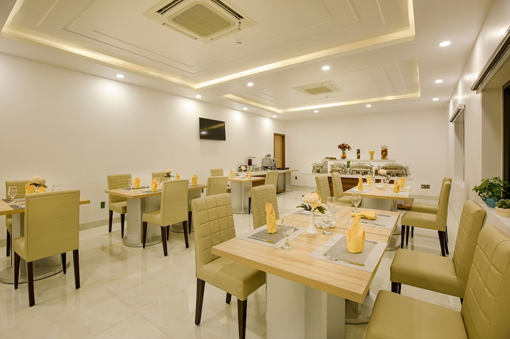 Continent Hotel Da Nang 18/22