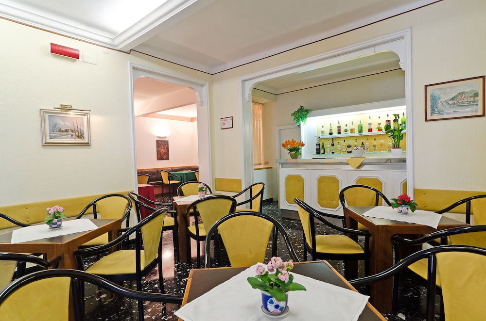 Hotel Ariston Montecarlo 27/50