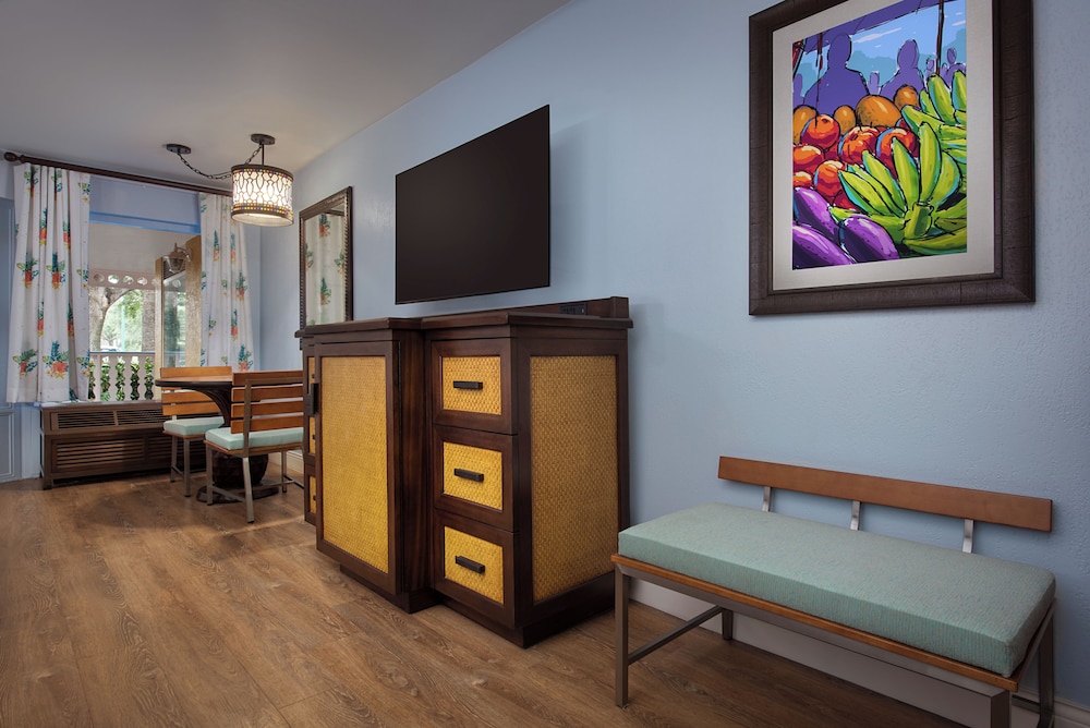 Disneys Caribbean Beach Resort 2/50