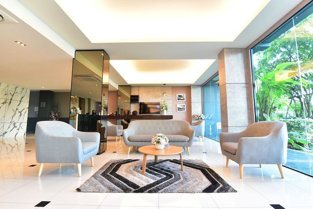 The U-Time Hotel 28/43