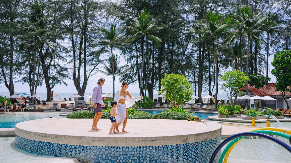 Dusit Thani Laguna Phuket 43/50