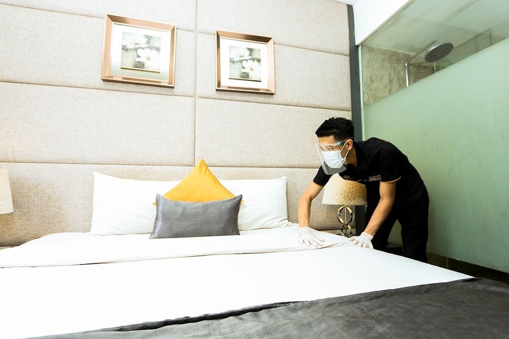 Serela Merdeka Bandung 23/50