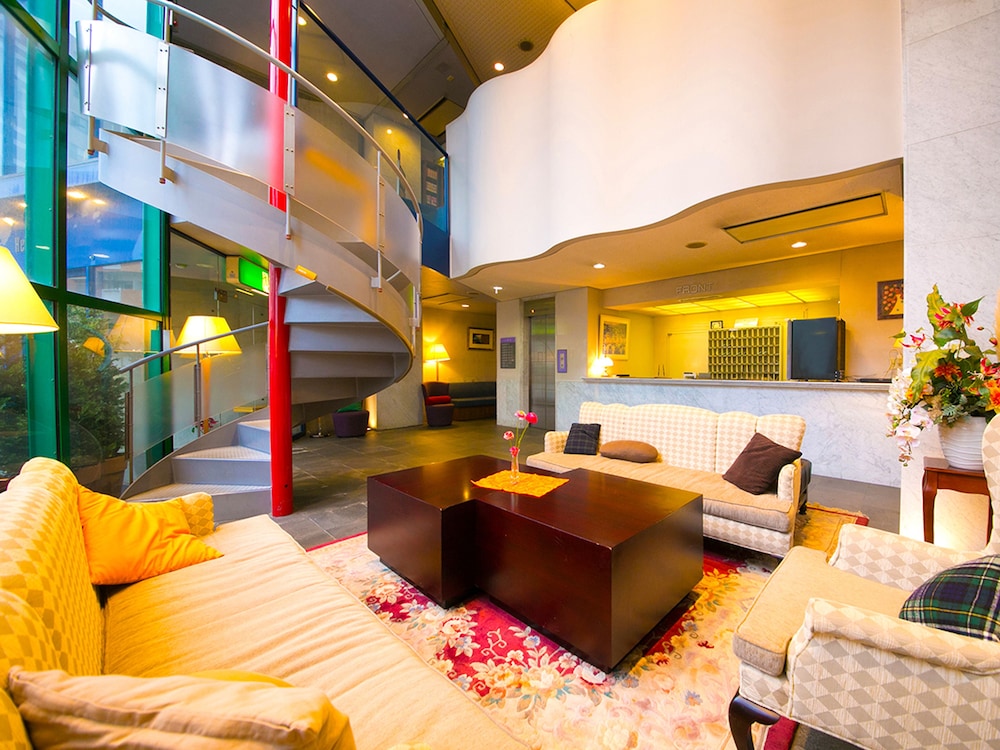 Heiwadai Hotel 5 42/58