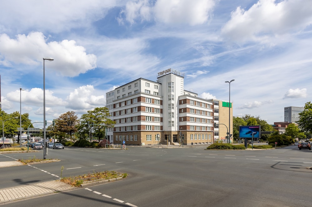 Trip Inn Living and Suites 34/42
