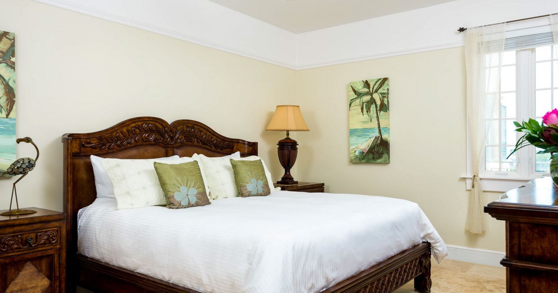 2 Bedrooms, Ocean Front