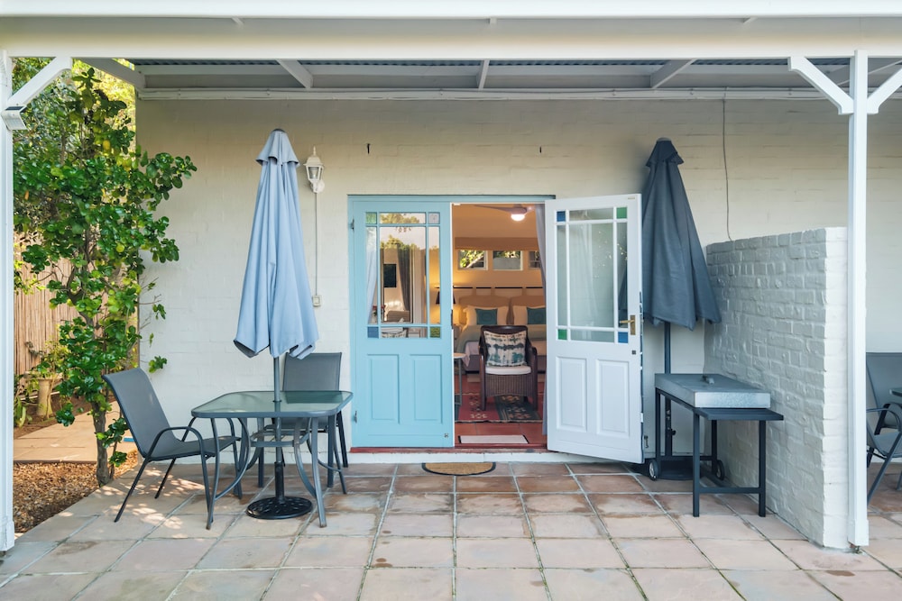 Paradiso Guesthouse 6/49