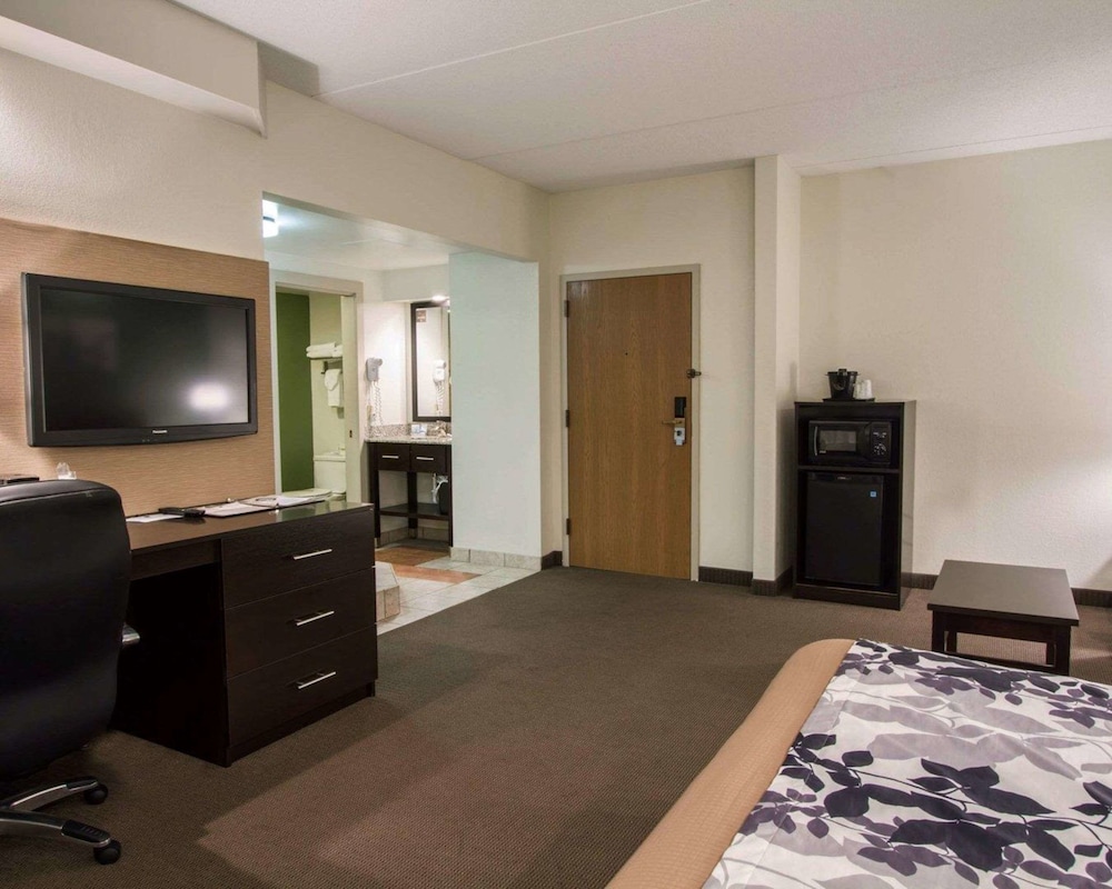 Sleep Inn Suites Buffalo Airport 23/63