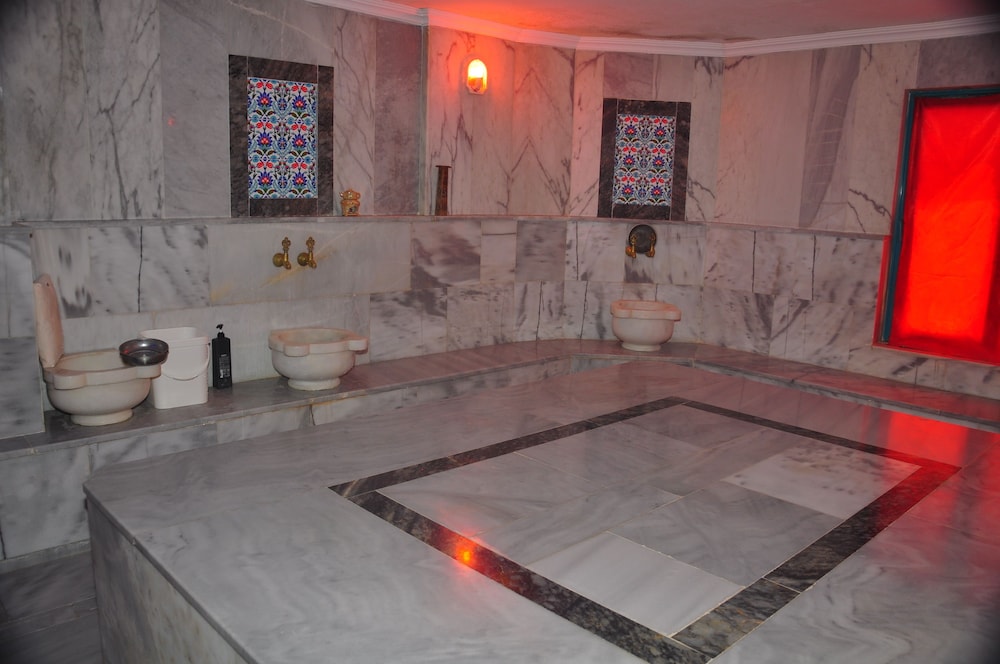 Cinar Family Suite Hotel 25/50