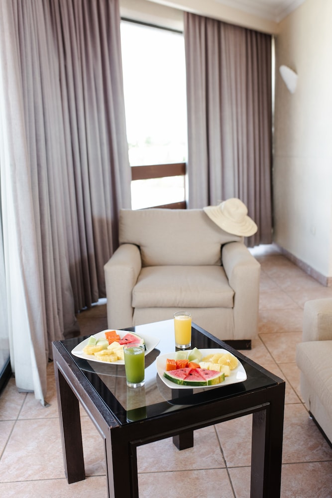 Los Aluxes Hotel 30/50