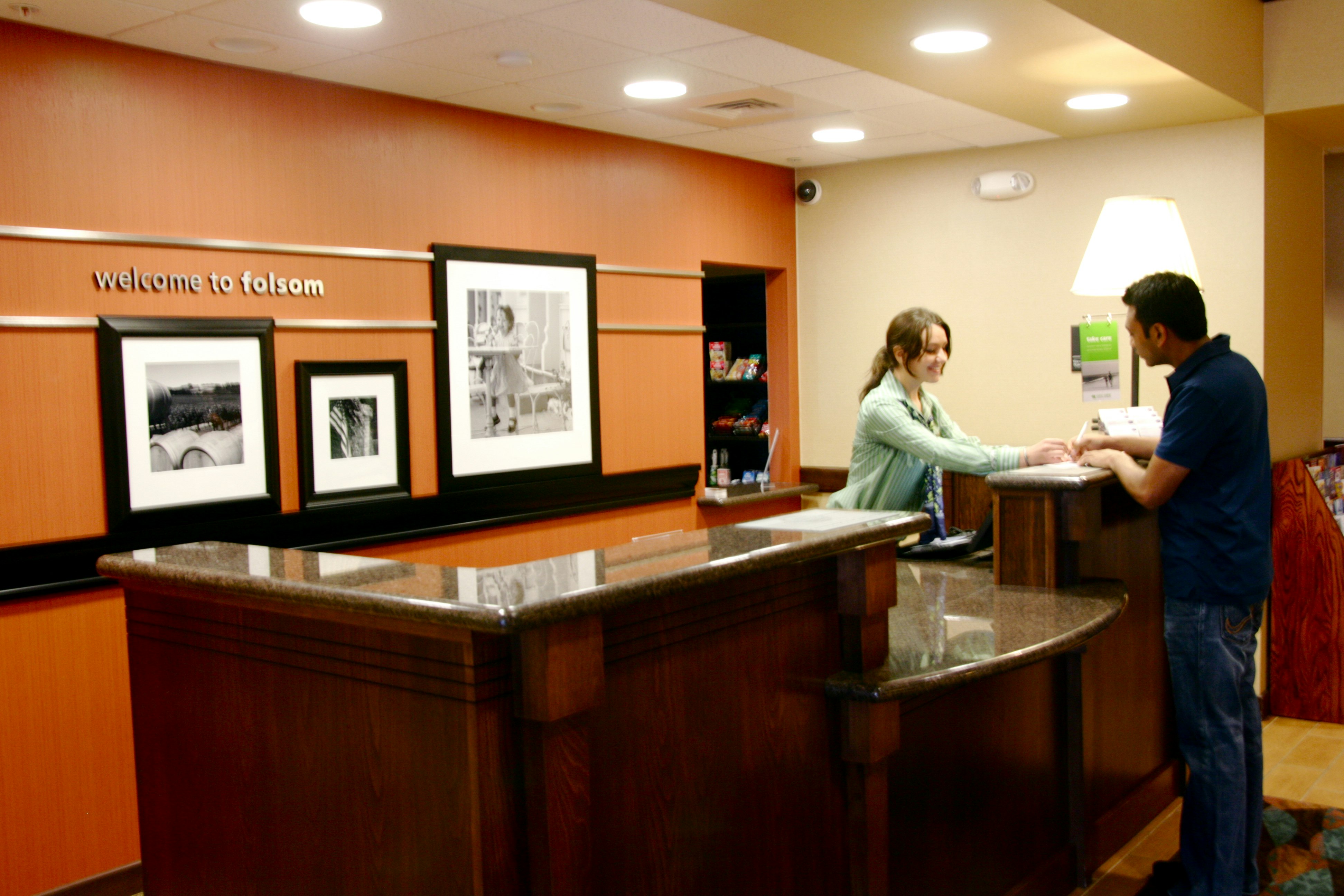 Hampton Inn And Suites Folsom 2/50