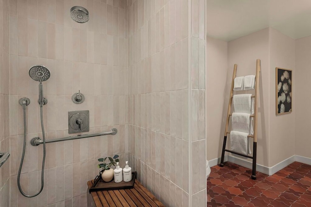 Park, Superior, Suite, 2 Double Beds, Accessible 2/2