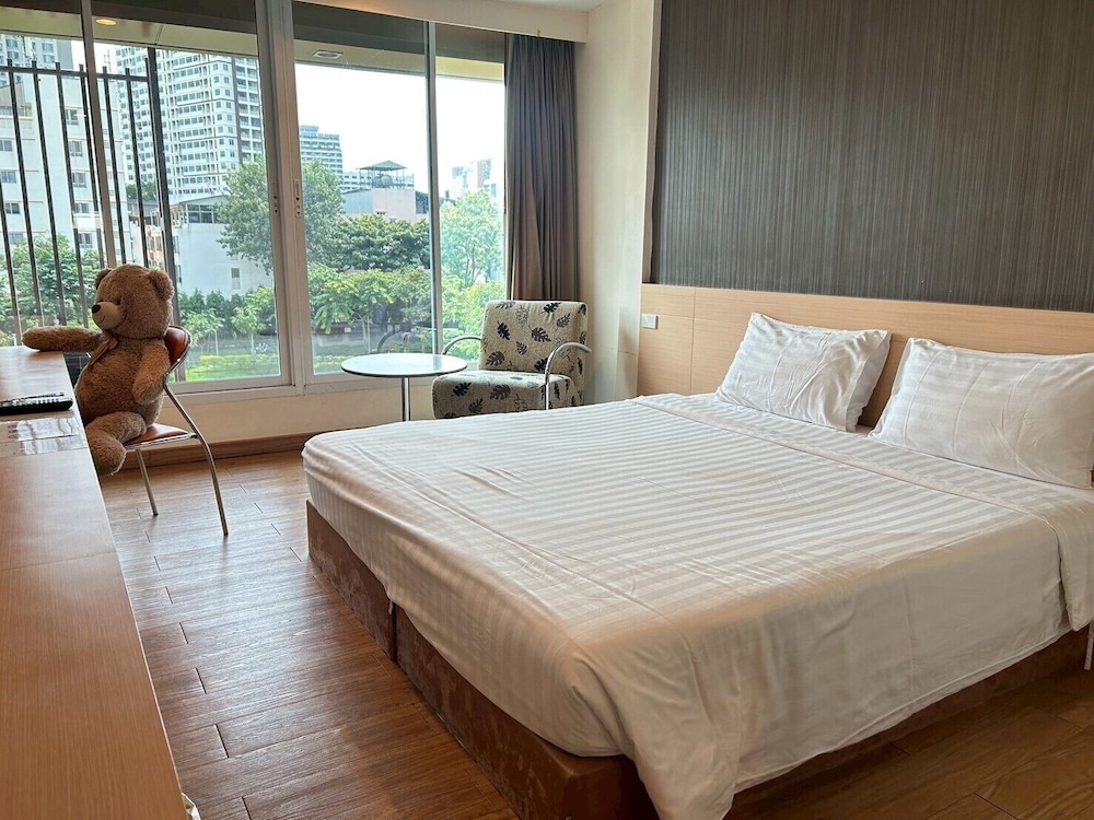 S3 Residence Park 24/57