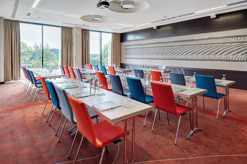 Lindner Hotel Nurburgring Congress 62/69