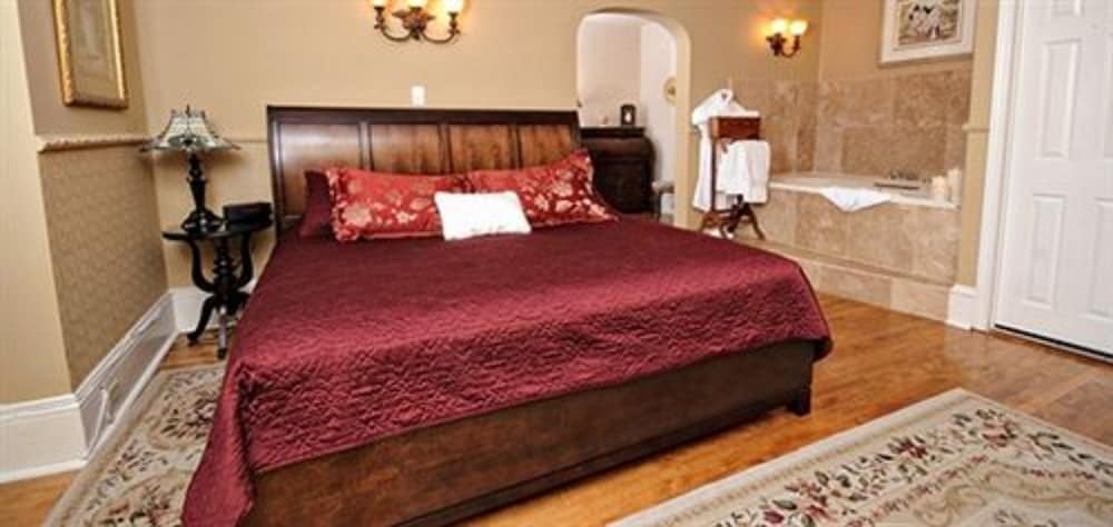 Auberge Mcgees Inn 13/75