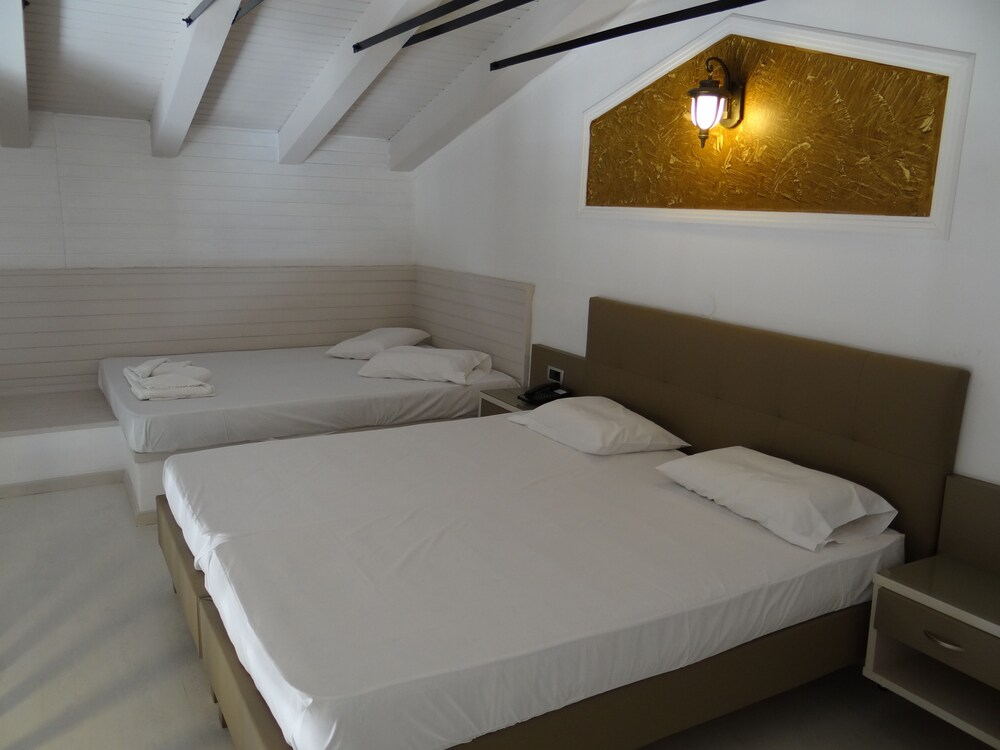 Perla Beach 14/60