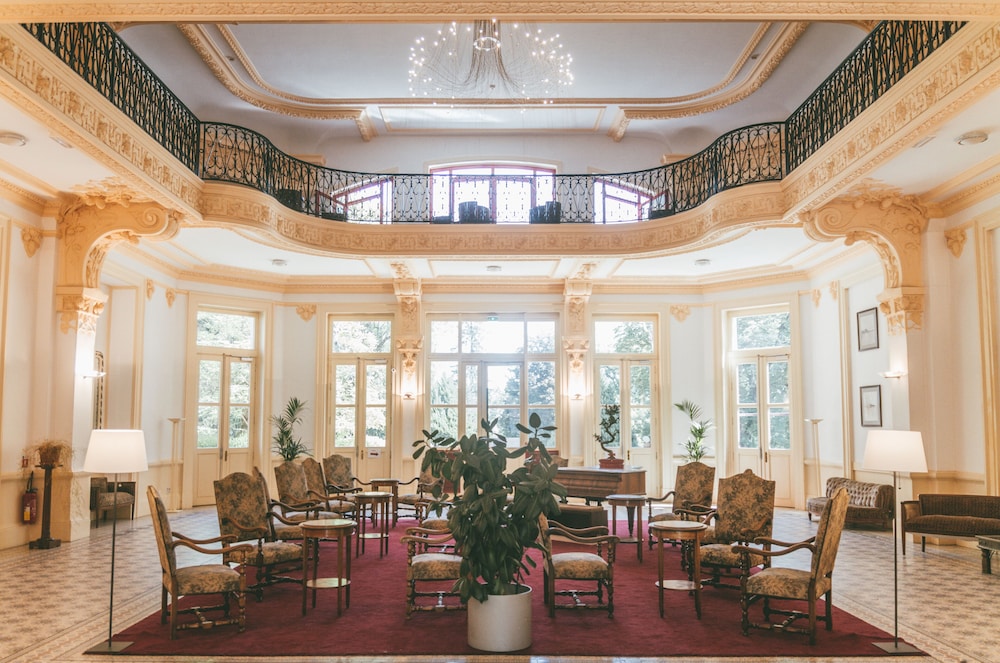Terres de France Appart Hotel Le Splendid 42/63