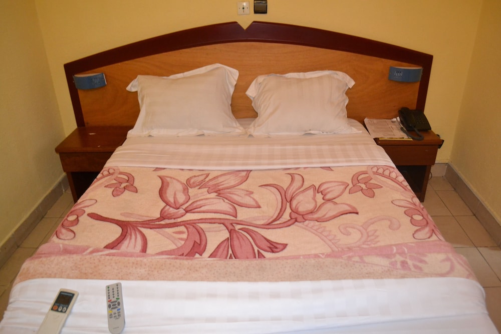 Hotel Akena City 9/26