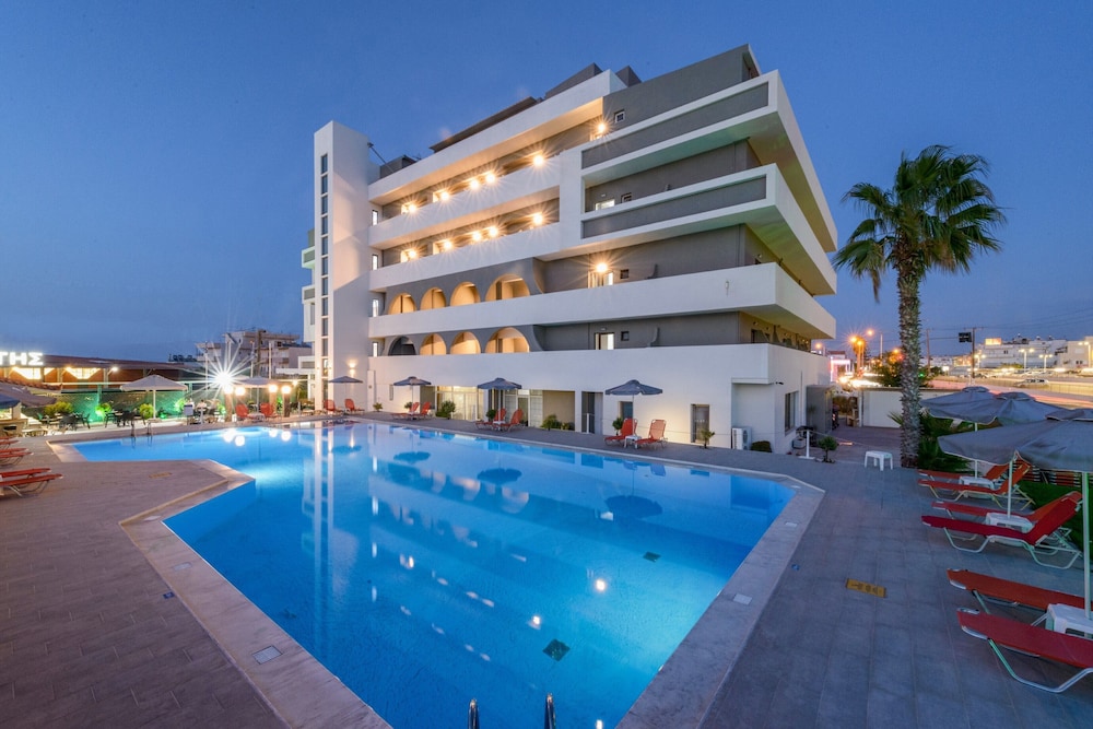 Vanisko Hotel 4/49