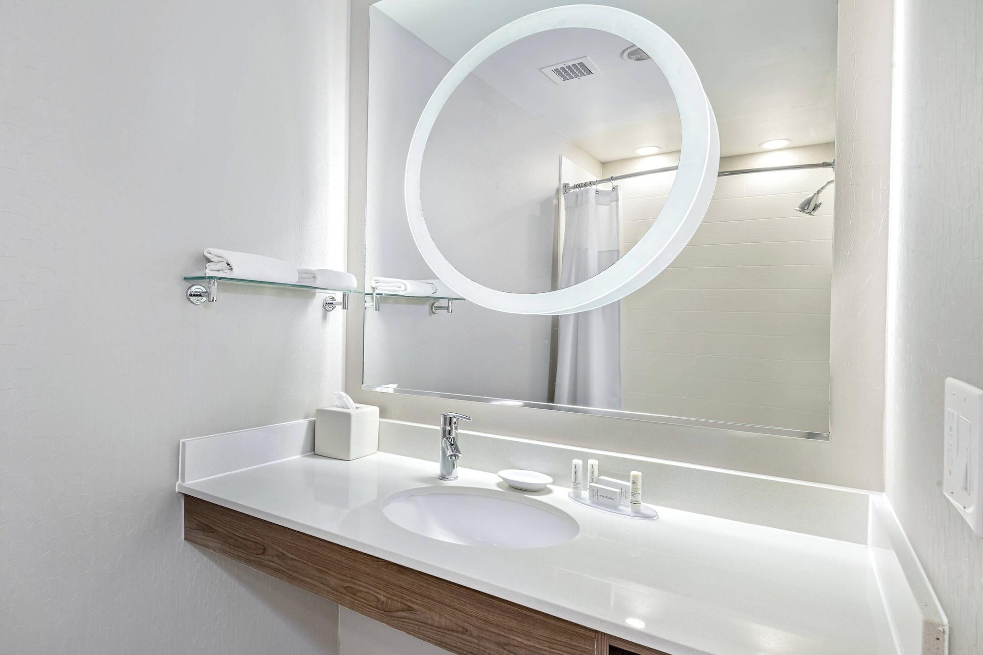 Suite, Multiple Beds