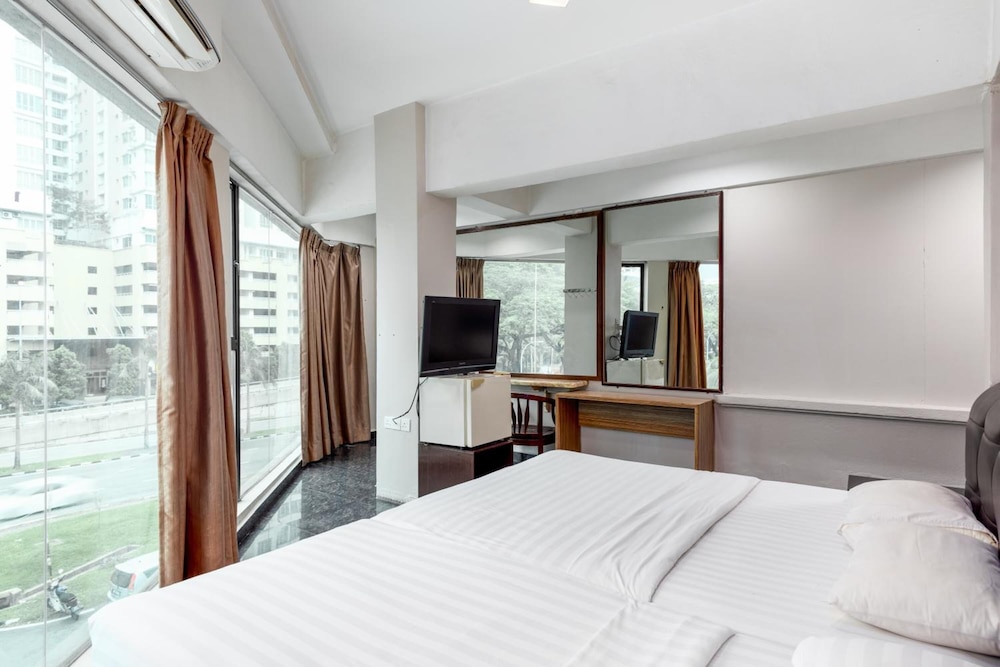 Subang Park Hotel 23/64