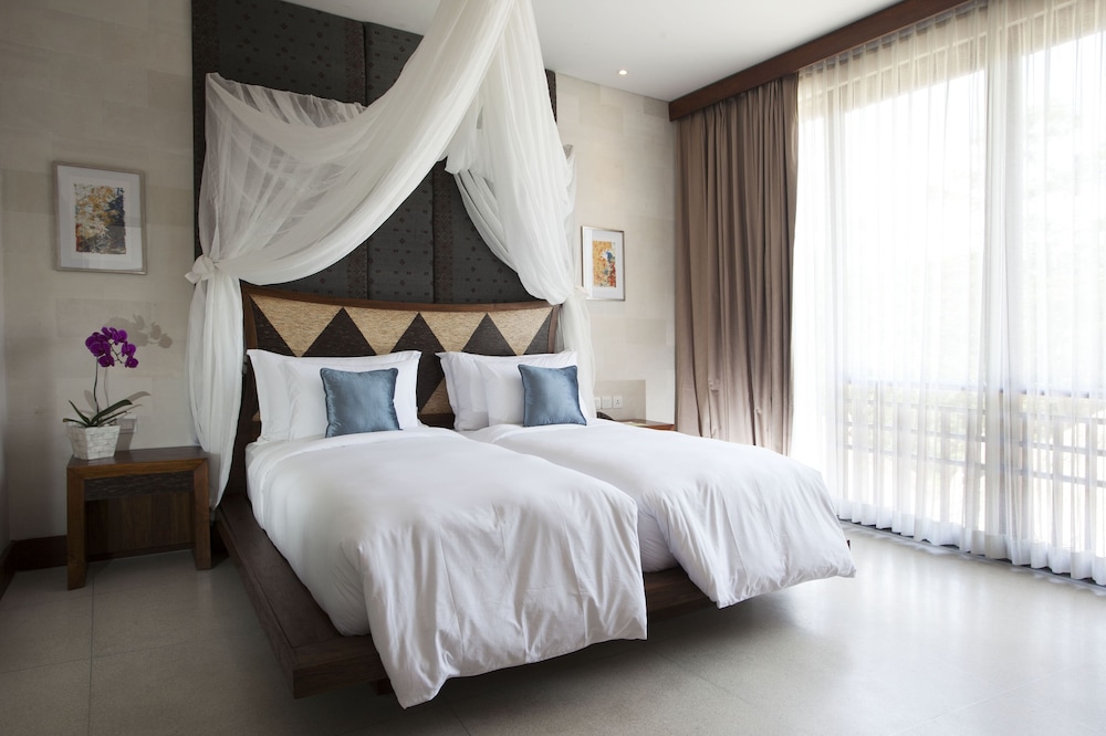 TEJAPRANA RESORT & SPA 10/50