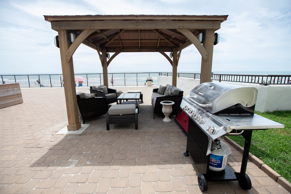 Garden City Inn 43/45