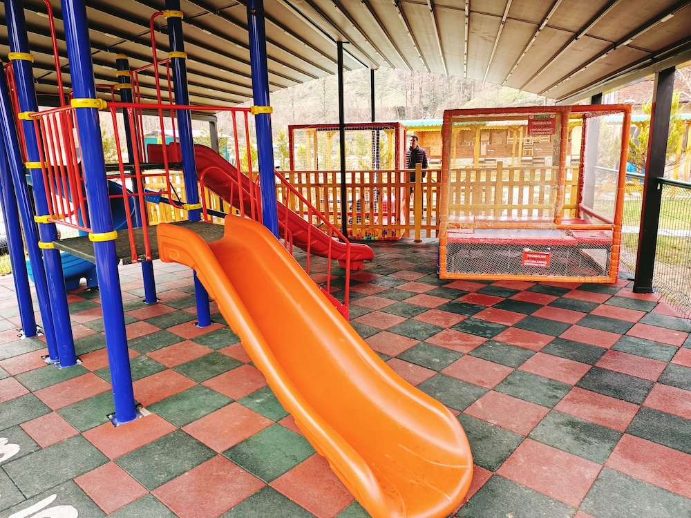 Mcora Tatil Koyu 27/50
