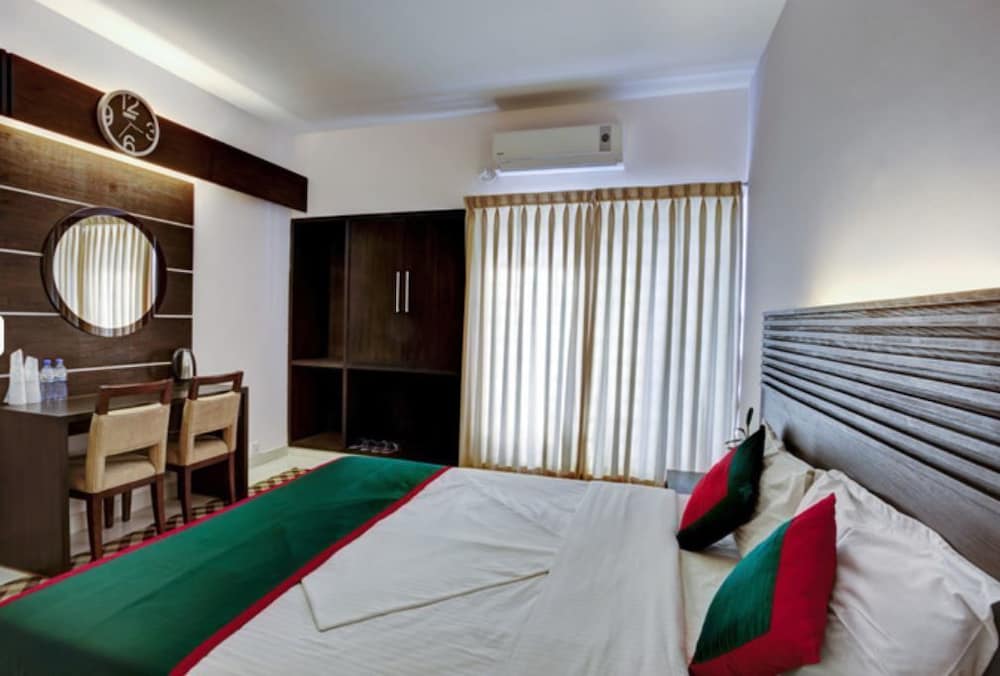Nirvana Inn 13/50