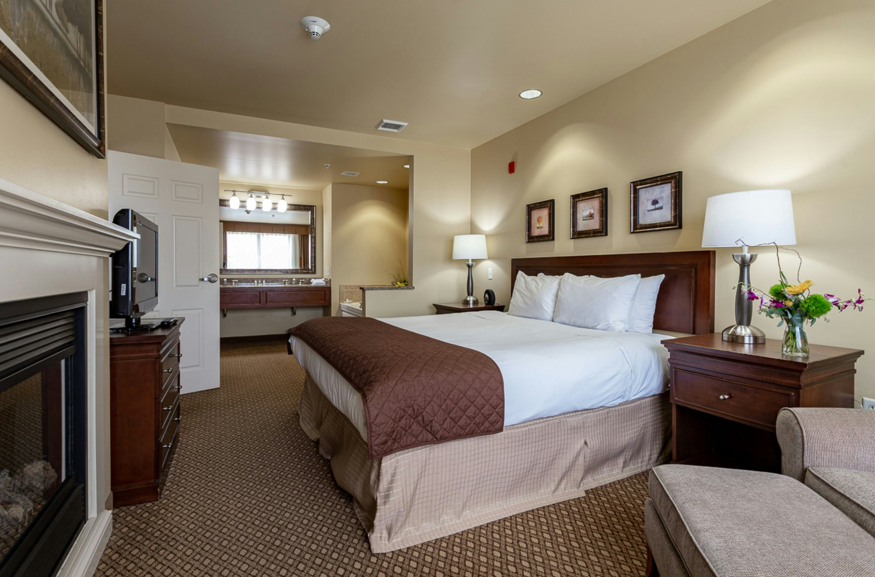 The Inn at Manzanita 6/20