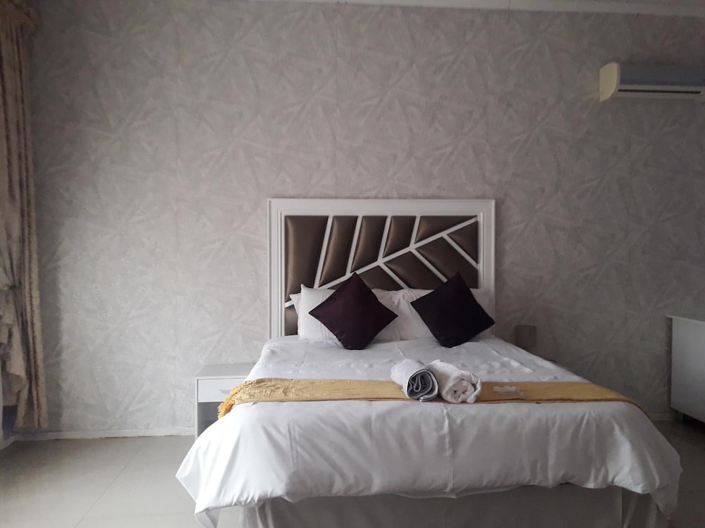 Vakhusi Bed and Breakfast 22/47
