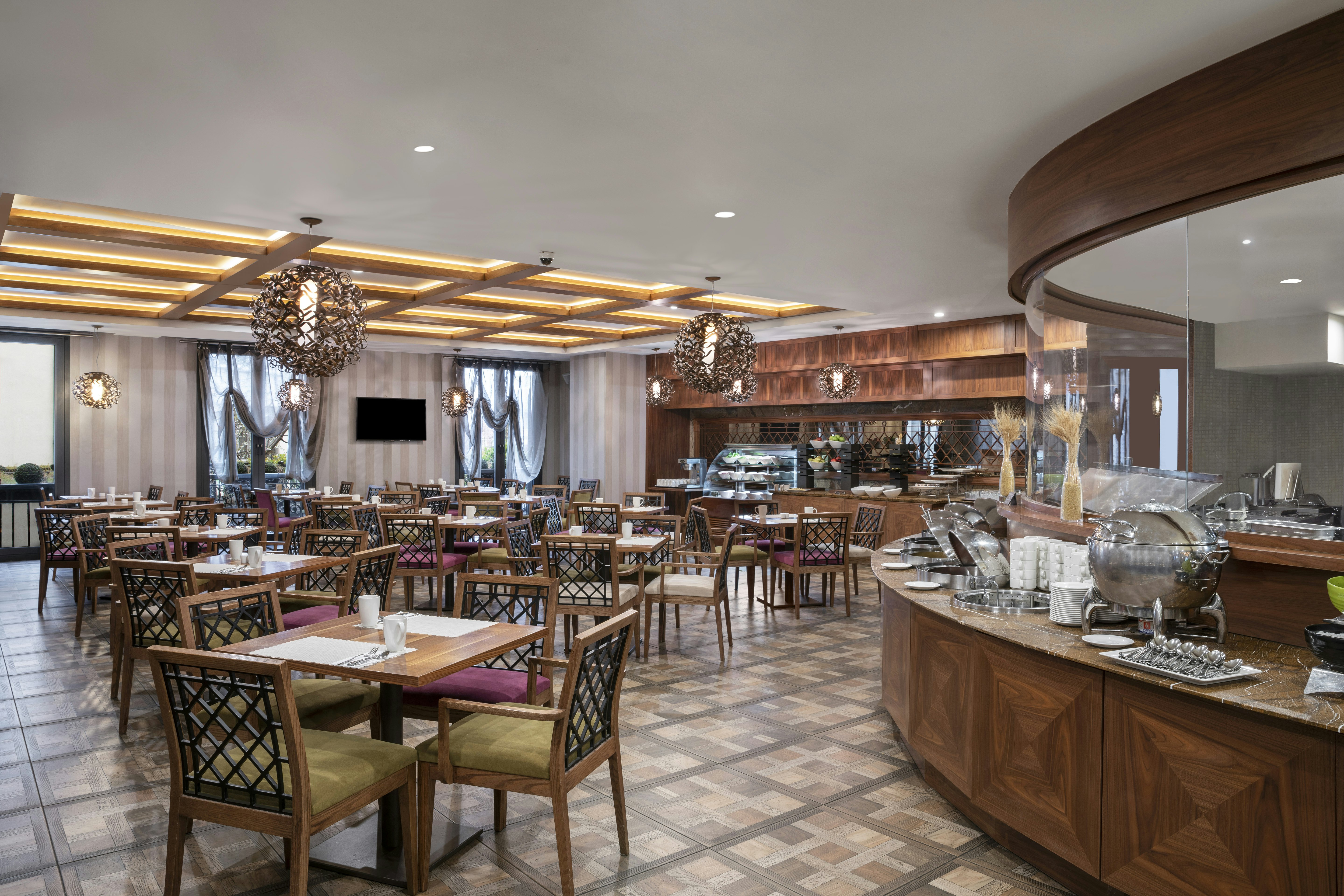 DoubleTree by Hilton Istanbul Gayrettepe 20/34