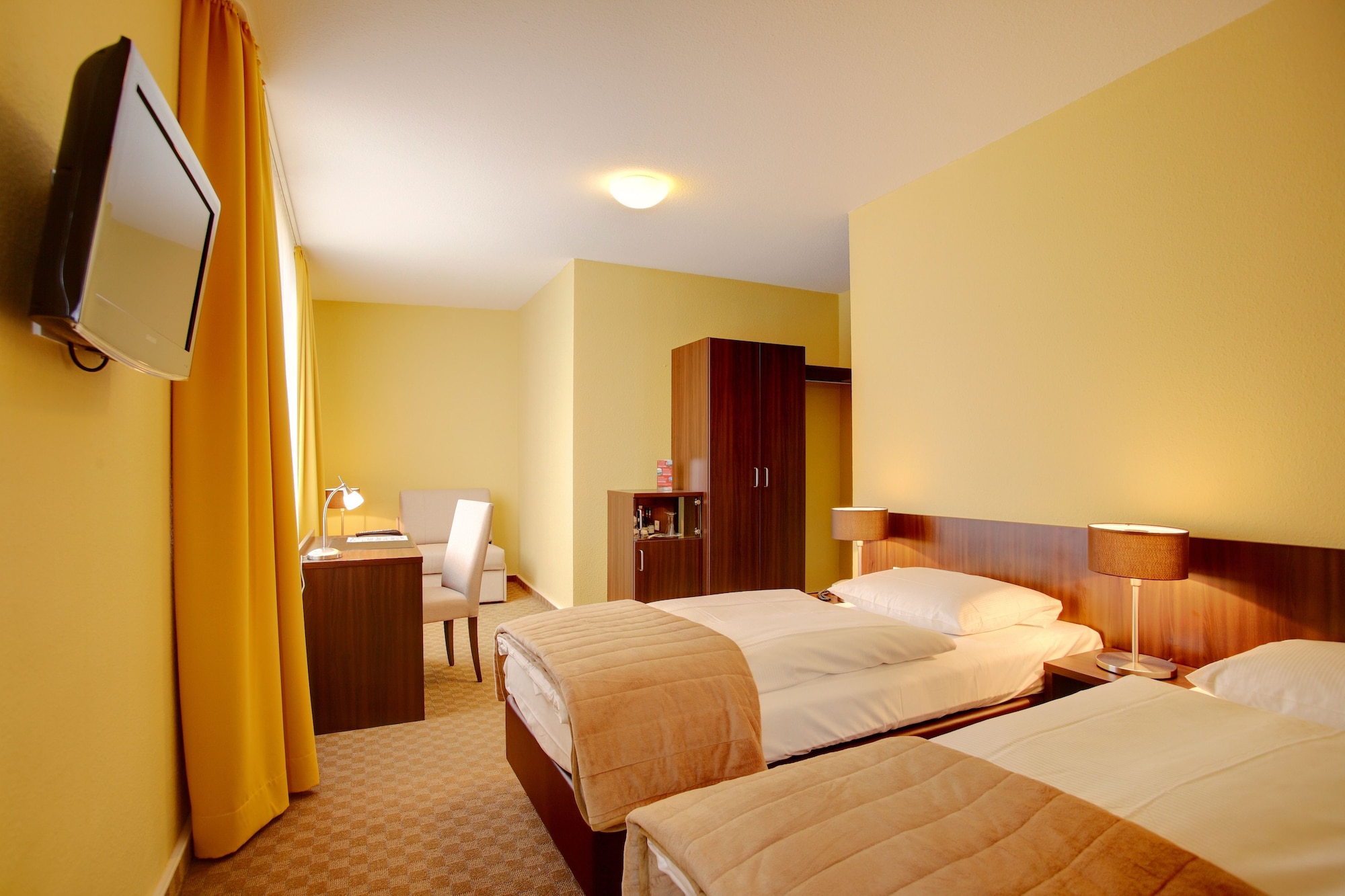 COMFORT, DOUBLE OR TWIN BED