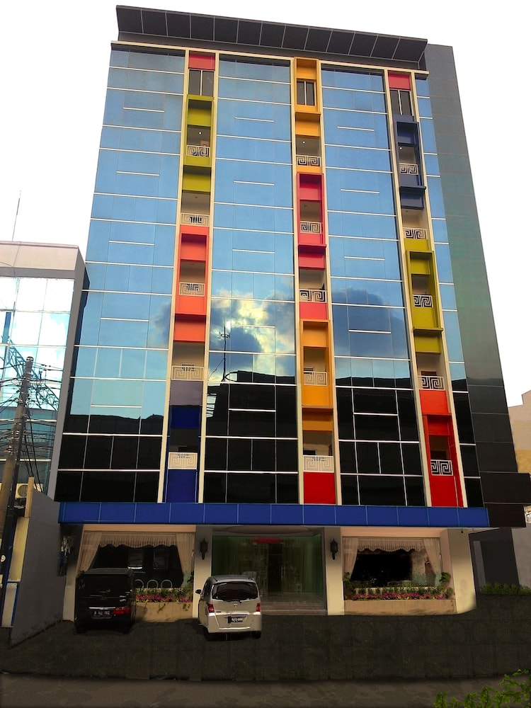 Grand Batik Inn photo3