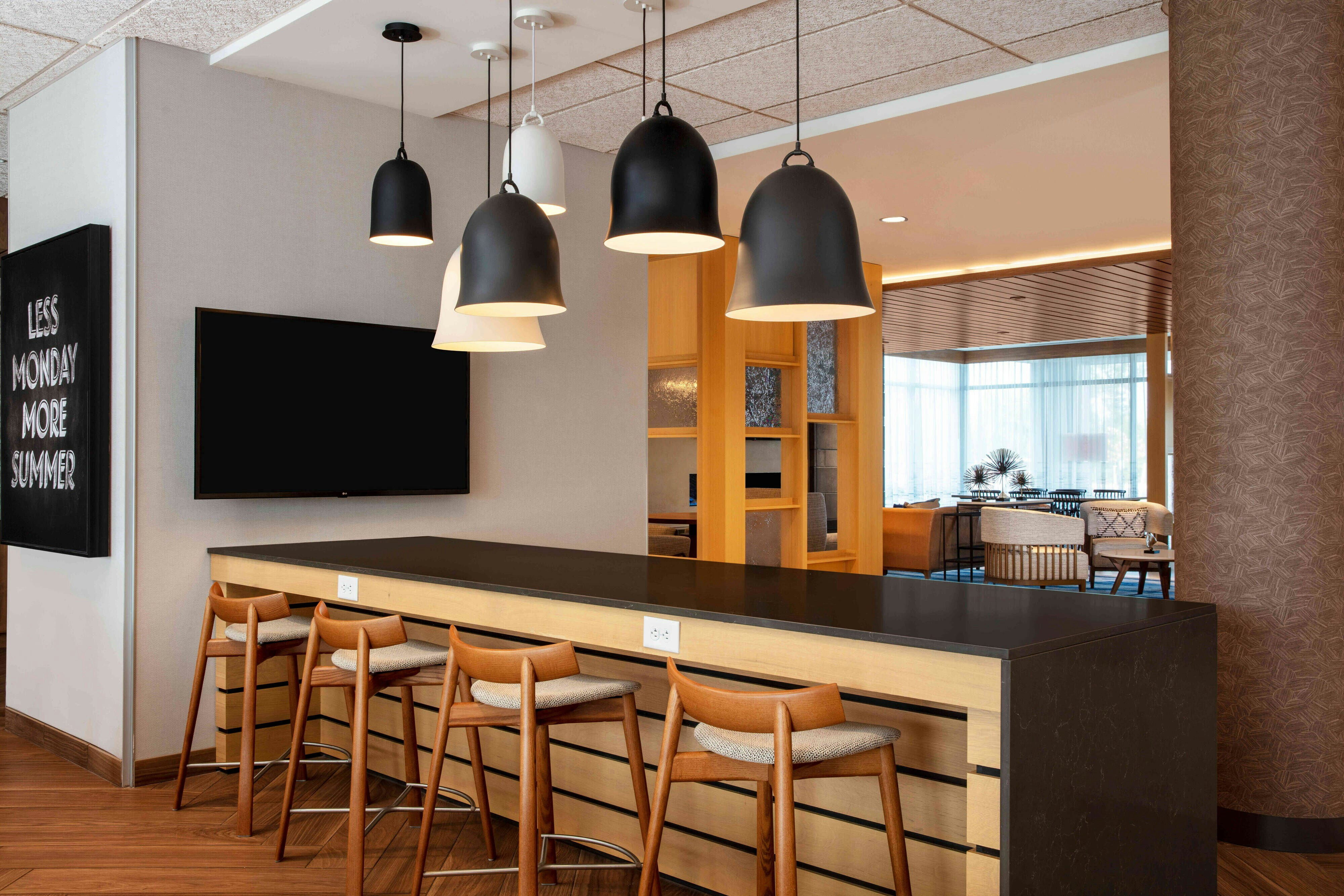 Fairfield Inn & Suites by Marriott Lewisburg 15/16