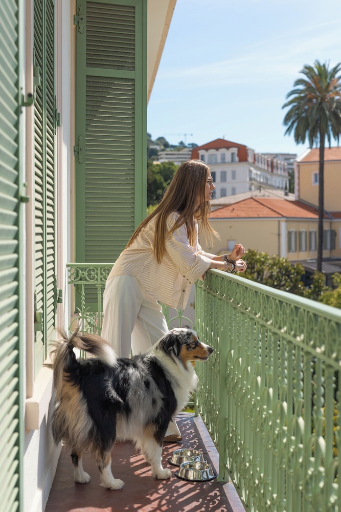 Hotel Verlaine Cannes 20/44