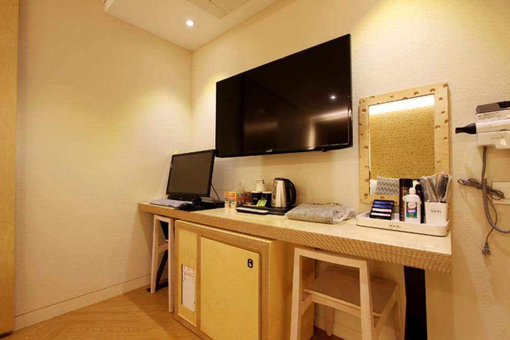 Jeonju Mari Hotel 50/50