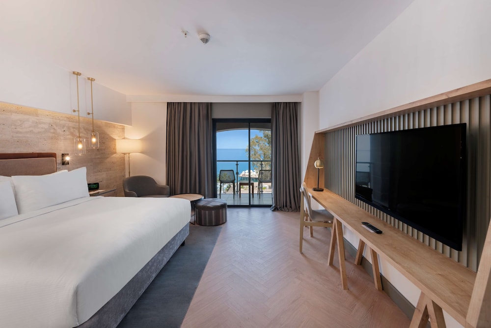 DoubleTree by Hilton Antalya-Kemer All-Inclusive Resort 26/73