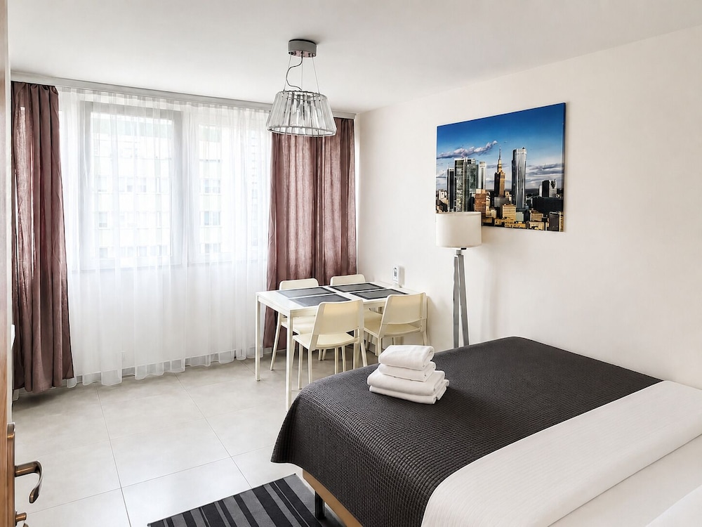 Hosapartments City Center 33/48
