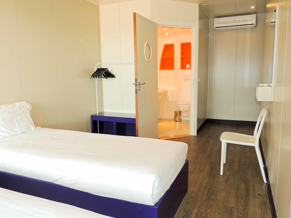 Istay Hotel Porto Centro 10/50