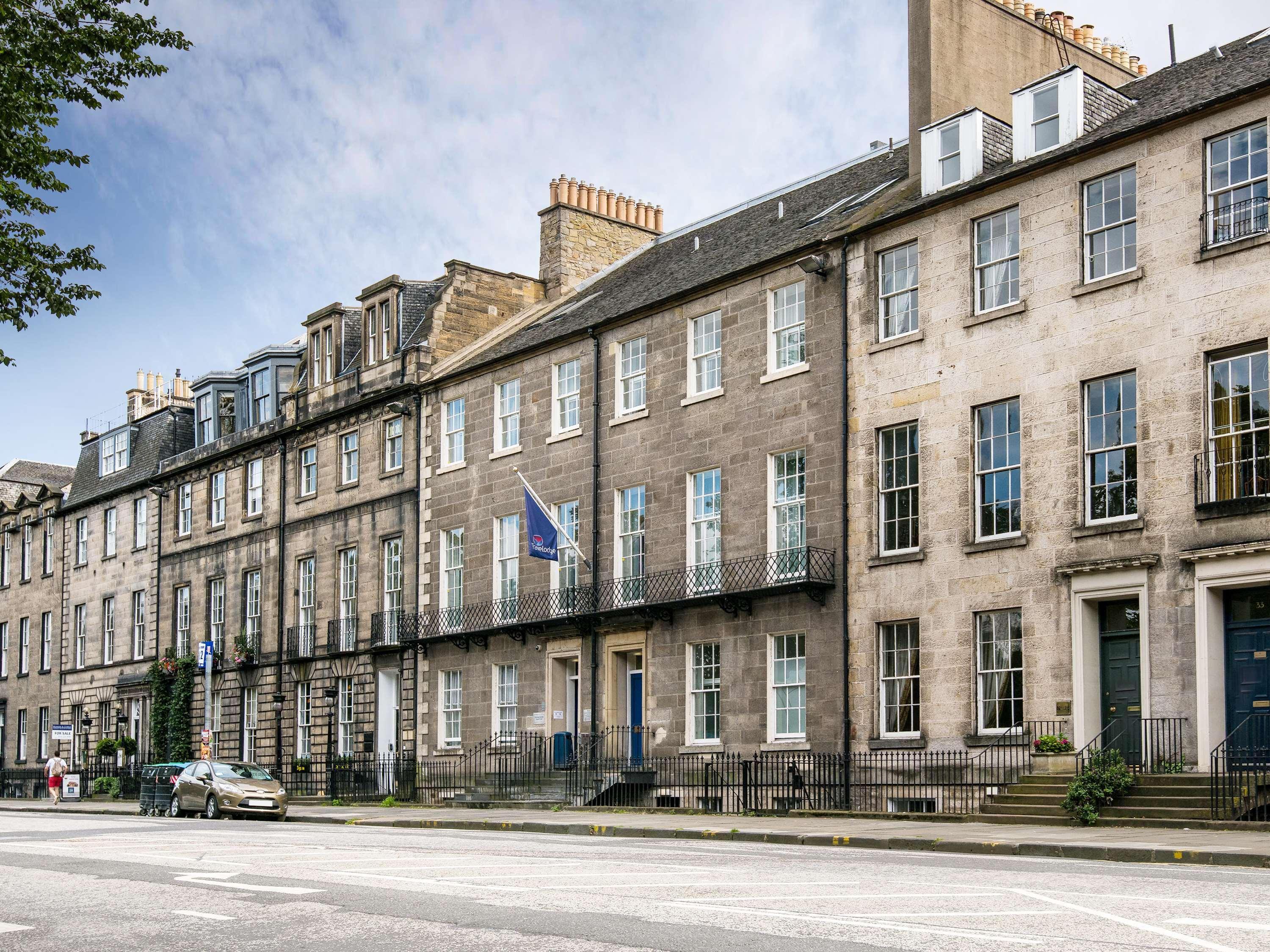 Travelodge Edinburgh Central Queen Street 15/22