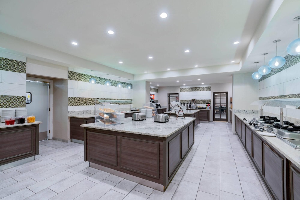 La Quinta Inn & Suites by Wyndham Glenwood Springs 4/56
