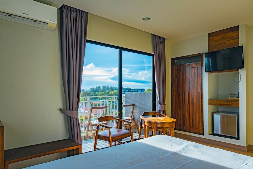 Olive Tree Hotel 13/50