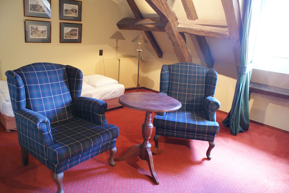 Hotel Kasteel Erenstein 32/58