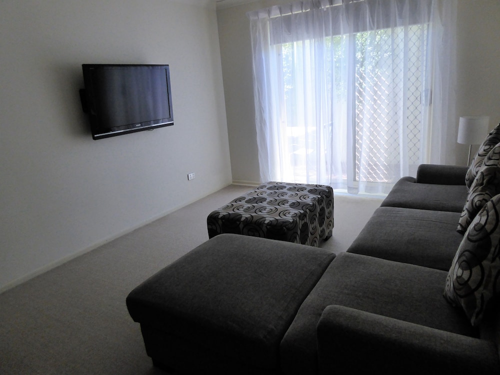 Lifestyle Apartments At Ferntree 51/66