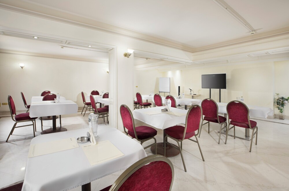 KANZY HOTEL 34/45