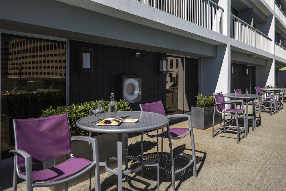 Holiday Inn New Orleans - Downtown Superdome 46/61