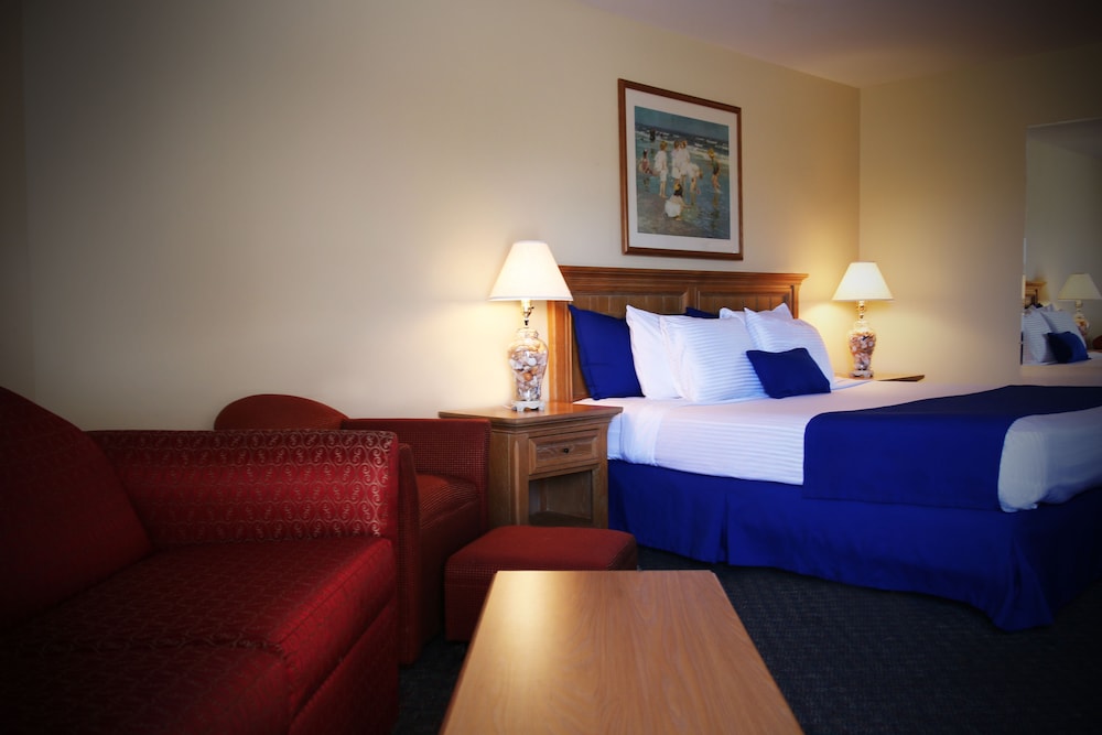 The White Sands Oceanfront Resort & Spa 20/70